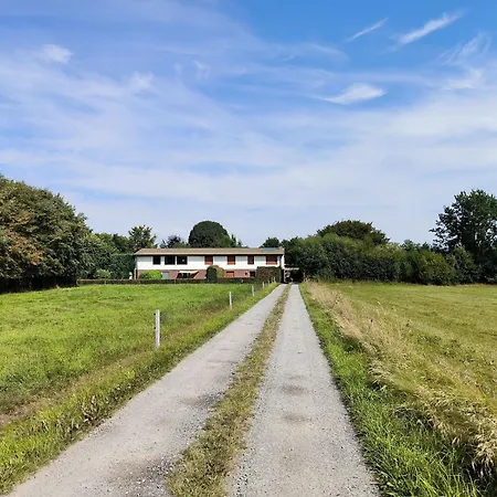 Cornils Am Badesee Wanderup